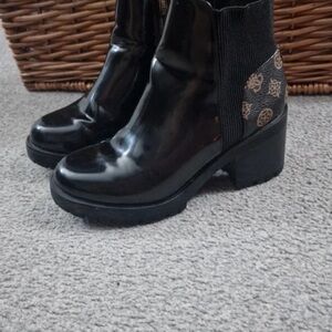 Guess Glossy Black and Patterned Brown Heeled Boots